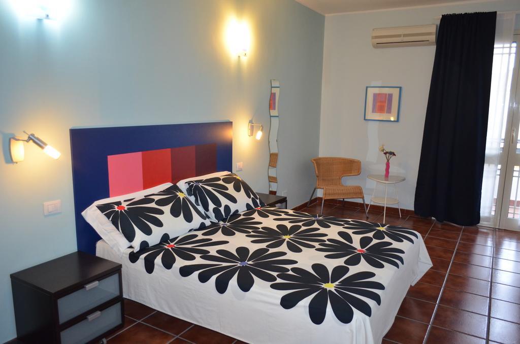 B&B Aloa Porto Cesareo Exteriör bild